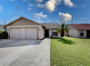 7928 W Aztec Ct, Lake Worth, FL 33463