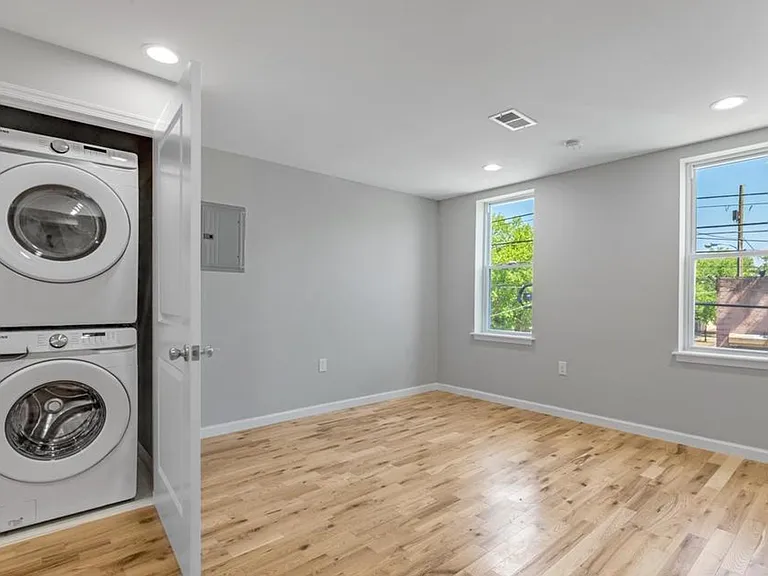 410 Diamond St. — Photo 19