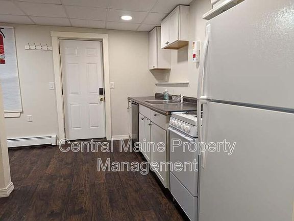 4th image of 34 Washington Ave #D