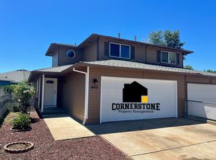 943 Glengrove Ave, Central Pt, OR 97502