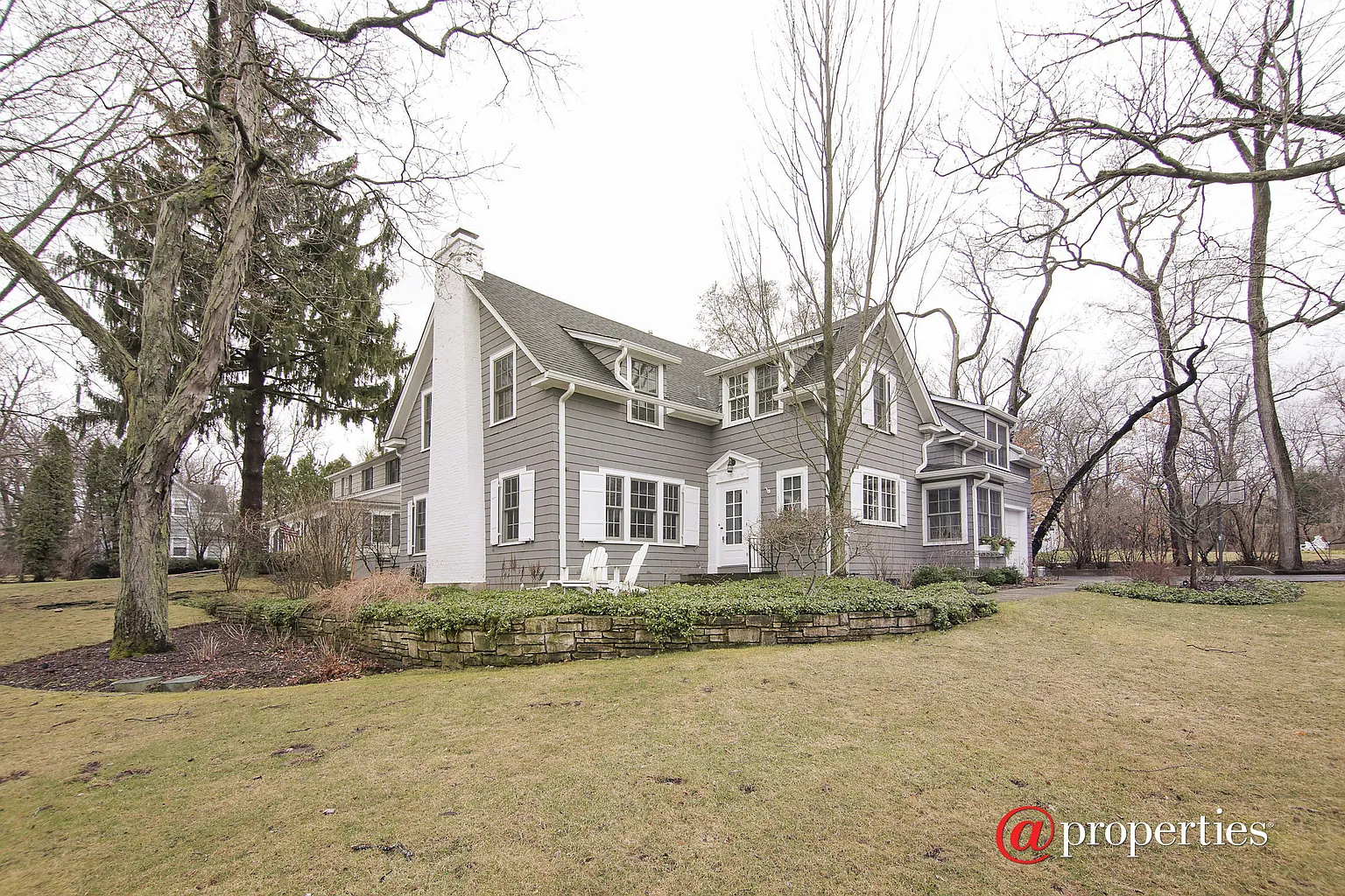 230 Cary Ave photo 1