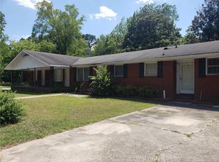 724 Cedar Creek Rd, Fayetteville, NC 28312