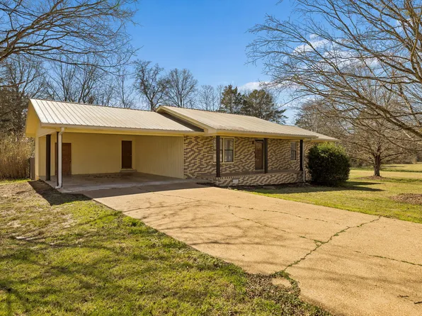 134 Melissa Dr, Trenton, GA 30752