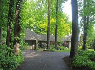 7050 Pinegate Rd, Fairview, PA 16415