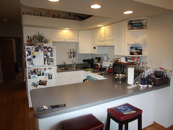 4th image of 1941 W Grand Ave APT 2F