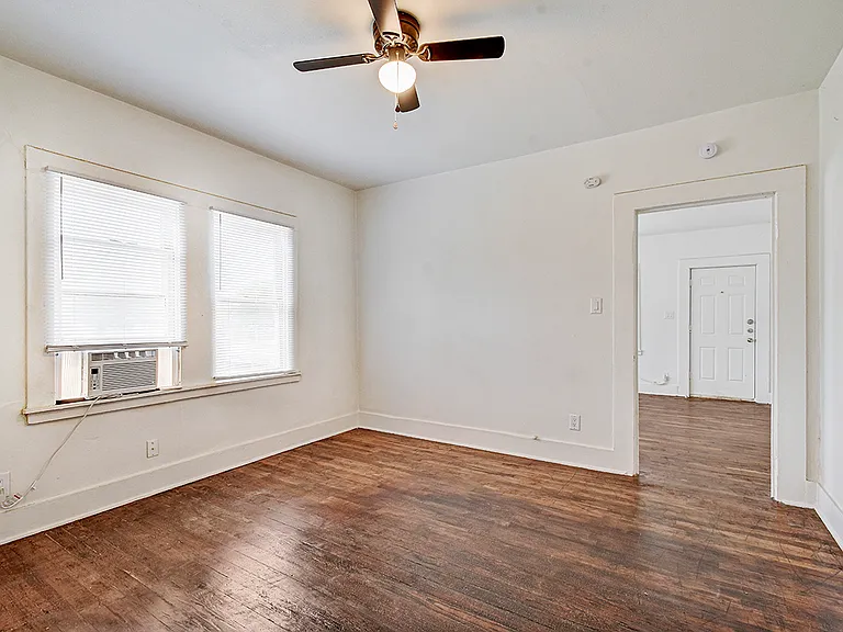 314 Perez St #102 — Photo 14