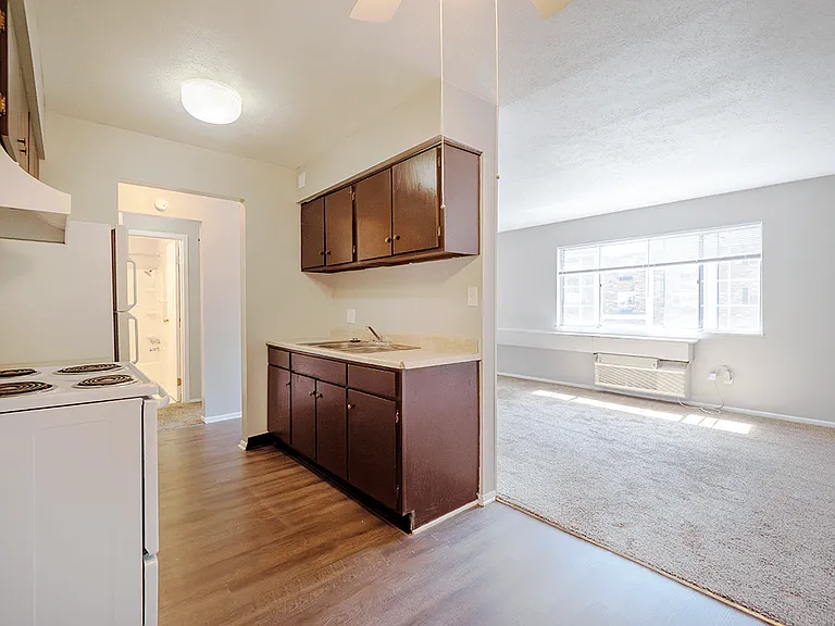 Seamless Flow Between Rooms