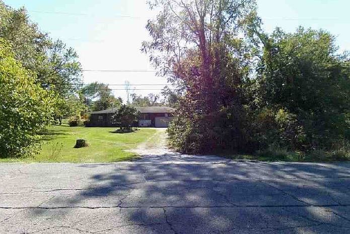 1st image of 118 E Us Highway 6