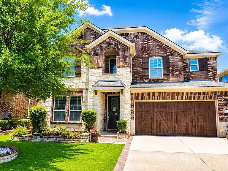 7324 Clementine Dr — Photo 1