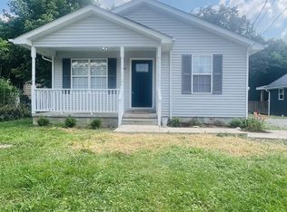 129 Mount Leo Heights St, McMinnville, TN 37110