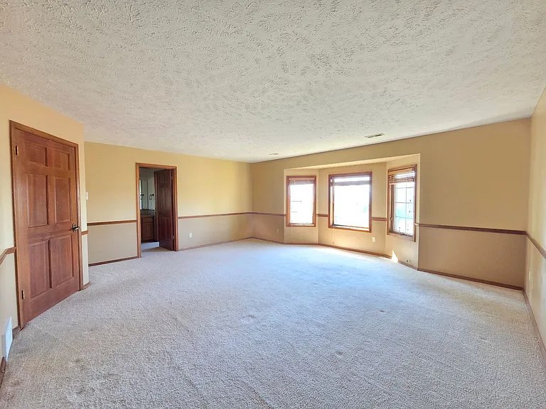 7706 E Woodview Dr — Photo 19
