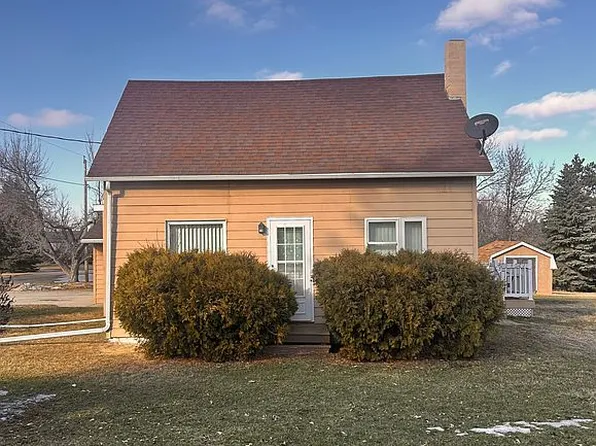 116 Walther Ave NW, Berthold, ND 58718