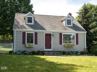 9 Millspaugh Dr, Fairfield, CT 06824