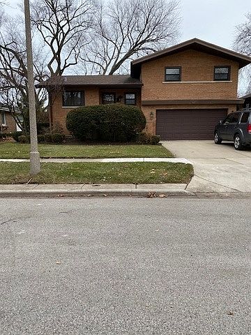 1st image of 7425 Kolmar Ave