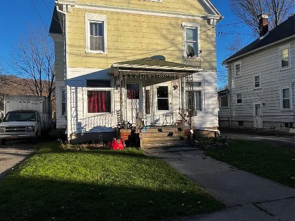8 Roosevelt Ave, Binghamton, NY 13901