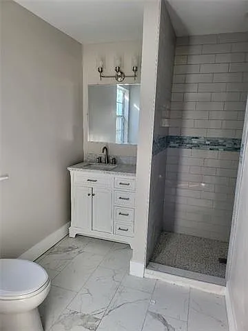 2129 Spain St — Photo 12