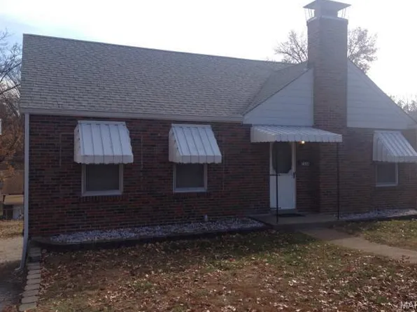 7248 Mackenzie Rd, Saint Louis, MO 63123