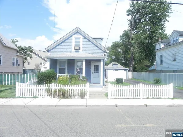 58 Marshall Ave, Little Ferry, NJ 07643