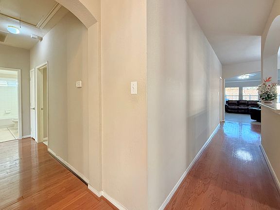 5th image of 1713 Annmarie Ct