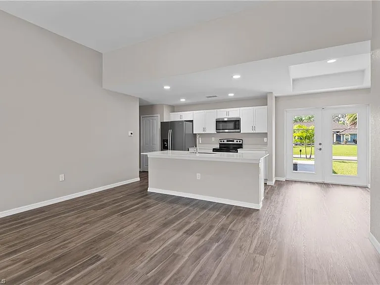 120 Britt Rd — Photo 5