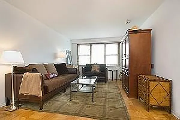 Sold by Nardoni Realty, Inc. | media 3