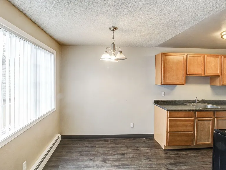Heather Ridge Apartments — Photo 62