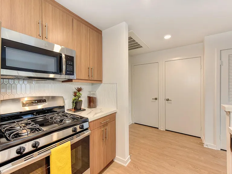 1440 Sunset Residences LLC — Photo 18