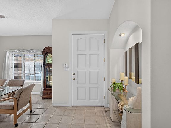 4th image of 657 Frederico Blvd