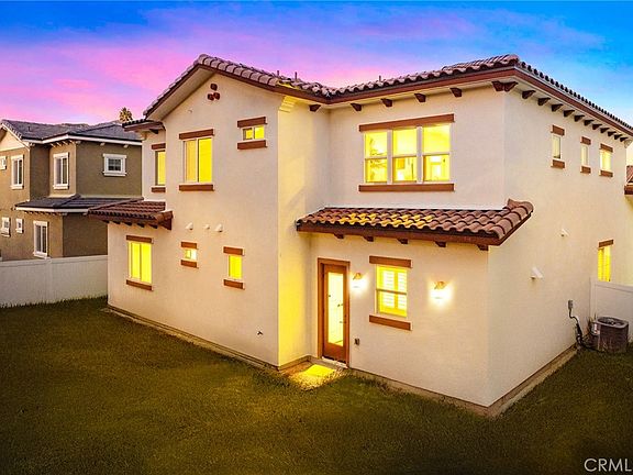 3rd image of 1359 Point Loma Pl