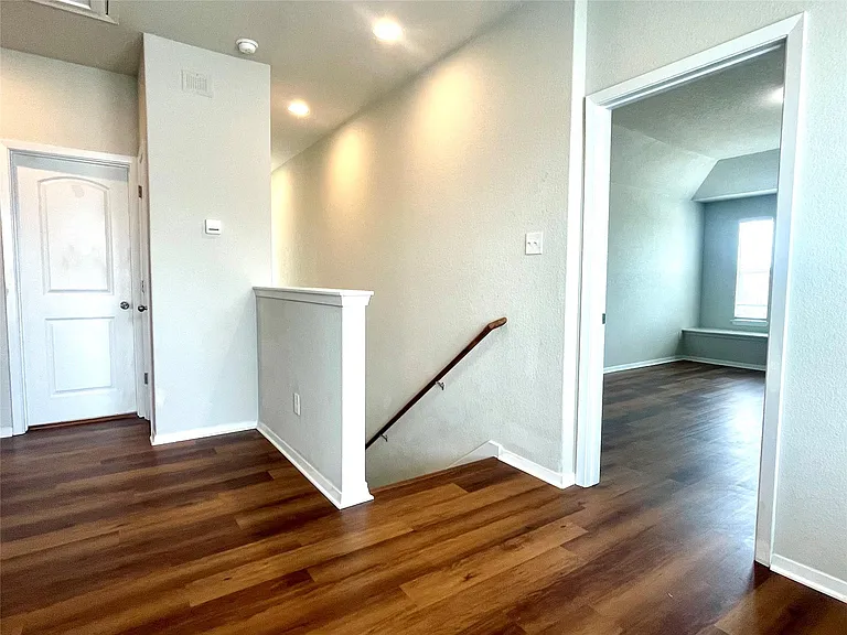 6701 Wolf Pack Dr — Photo 18