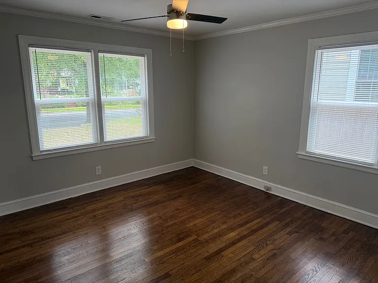 305 Sylvania Ave — Photo 3
