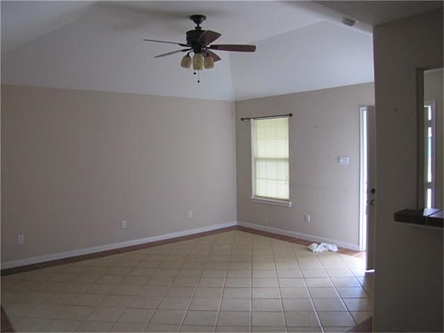 1st image of 1500 Avenue Q
