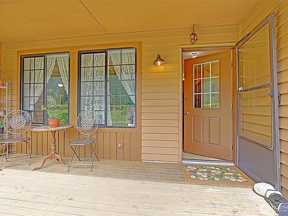 3rd image of 30520 379th Avenue NE