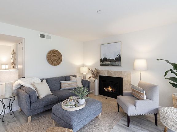 3rd image of 319 Broadway APT C1