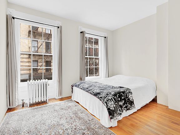3rd image of 305 W 4th St APT 2