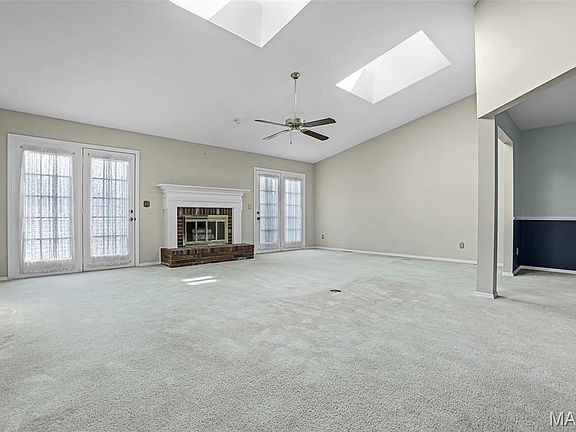 2nd image of 1928 Baxter Ridge Dr