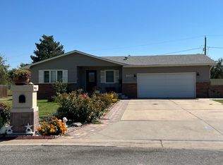 1603 Wooden Rd, Dodge City, KS 67801