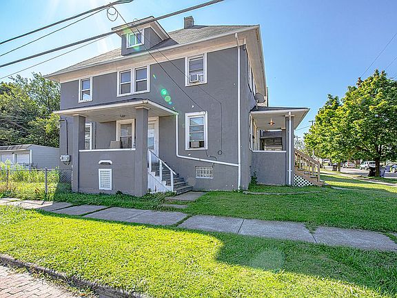 2nd image of 3219 W 111th St Unit 2