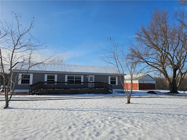 947 County Road 2100e, Greenup, IL 62428