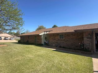 1513 Quail Creek Dr, Enid, OK 73703
