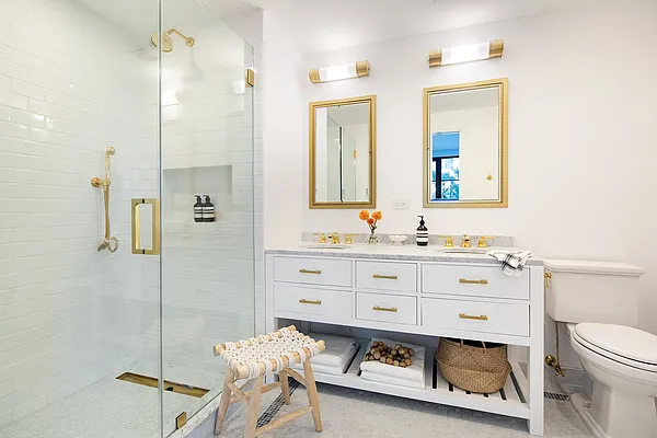 Sold by Douglas Elliman | media 13