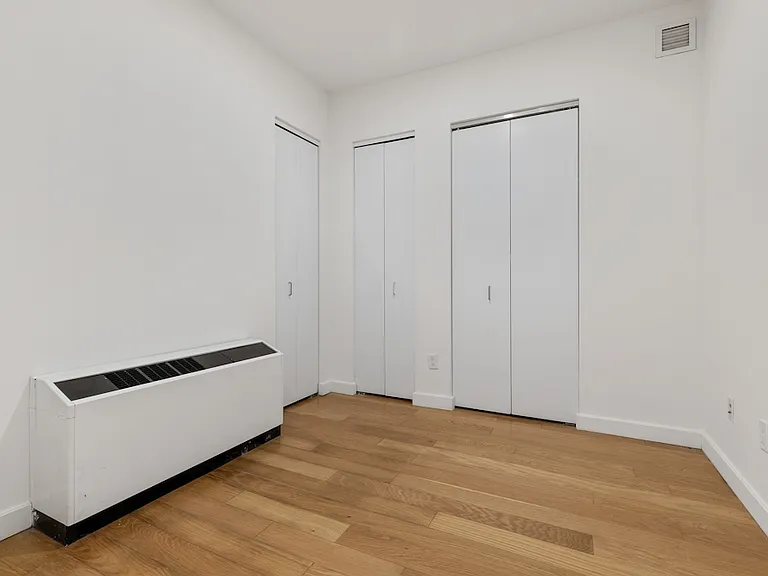 37 Wall St #3K — Photo 6
