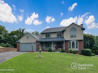 30 Hemlock Rd, Williamsport, PA 17701