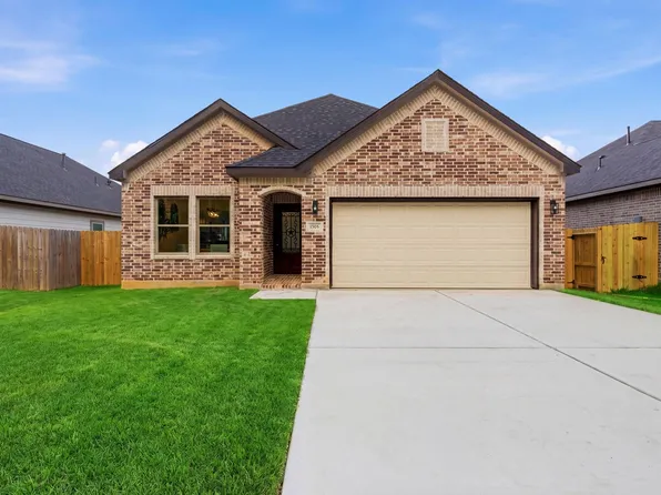 1105 W Lyle St, Cleveland, TX 77327