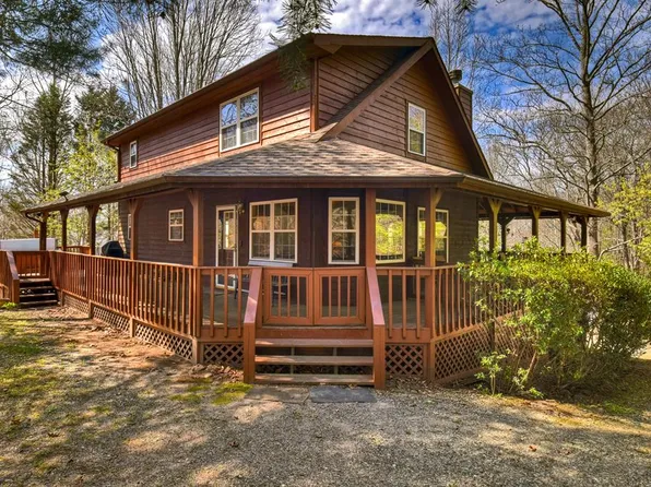 63 Teboe Dr, Blairsville, GA 30512