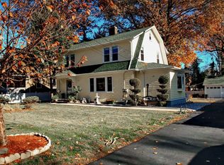 145 N Walnut St, Ridgewood, NJ 07450