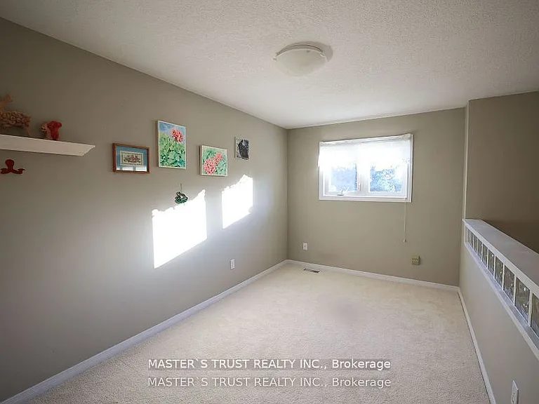 784 Gordon St #6 — Photo 20