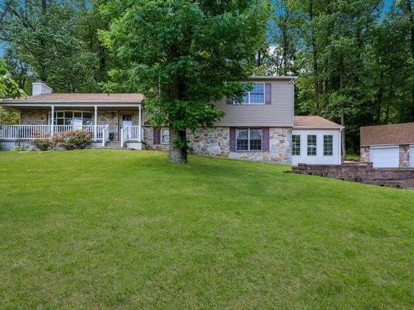 463 Leah Dr, Fort Washington, PA 19034