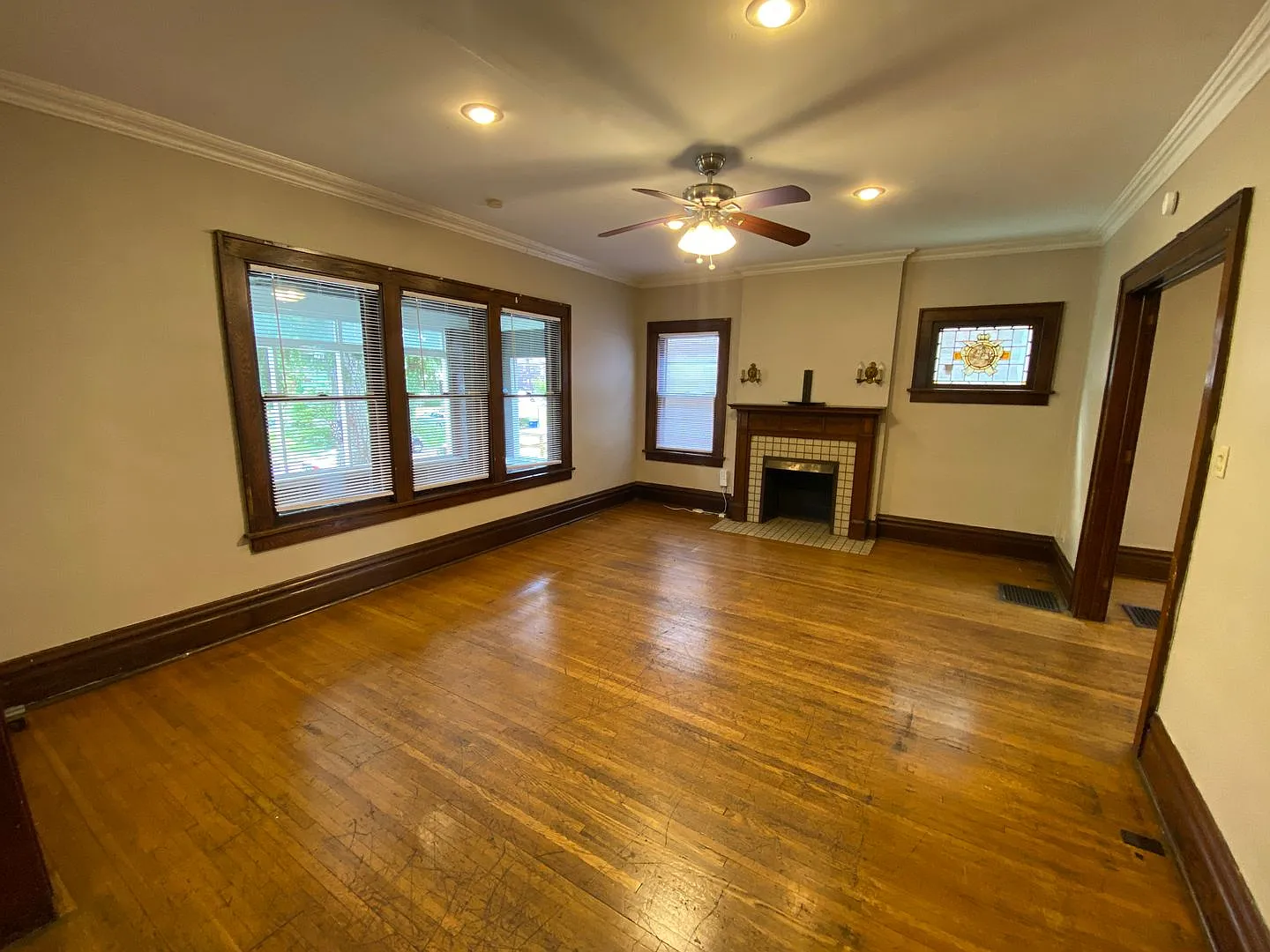 E 18th Ave 328 CR — Photo 2
