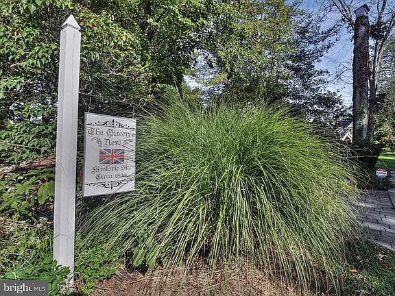 4th image of 713 Ardsley Ct